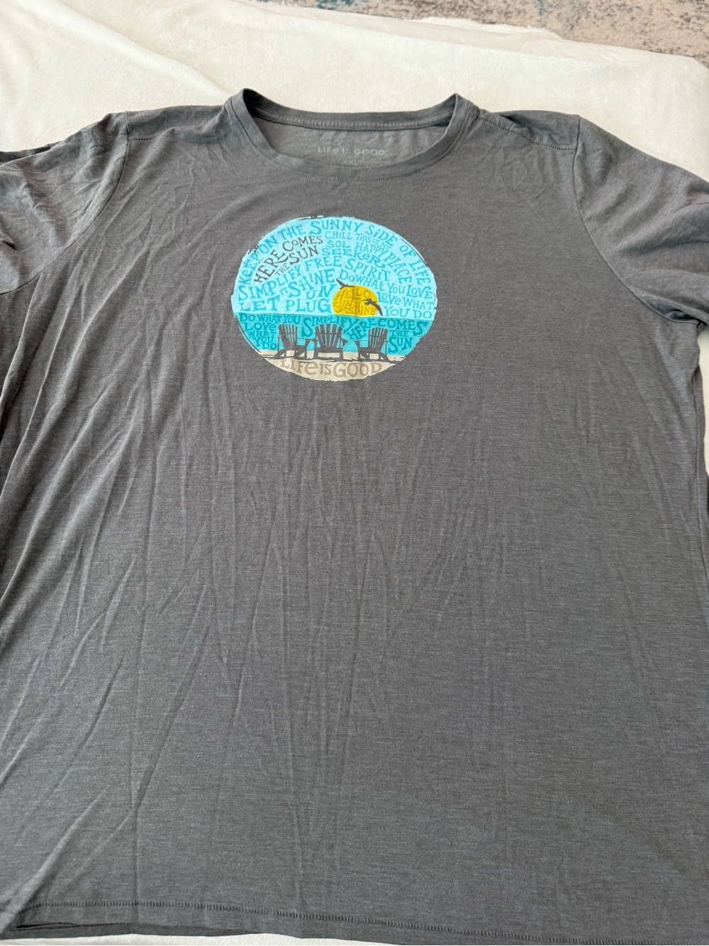 Life is Good Women’s Gray Size XXL Here Comes the Sun D83
